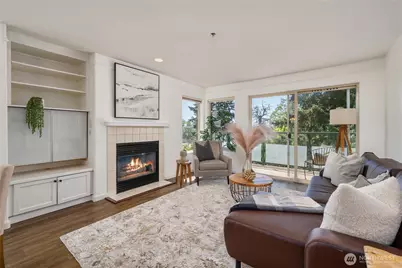 15335 Sunwood Boulevard #C301, Tukwila, WA 98188 - Photo 5