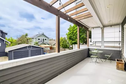 721 N 79th Street, Seattle, WA 98103 - Photo 27
