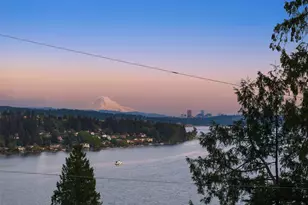 8902 NE 117th Pl, Kirkland, WA 98034 - Photo 39