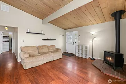 7023 126th Street E, Puyallup, WA 98373 - Photo 3
