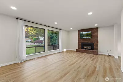 9607 122nd Avenue SE, Renton, WA 98056 - Photo 5