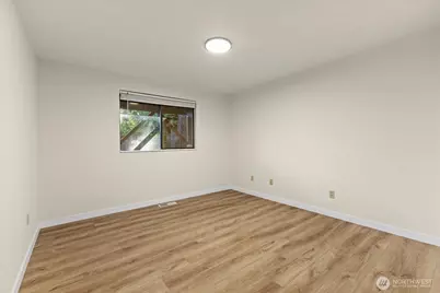 9607 122nd Avenue SE, Renton, WA 98056 - Photo 13