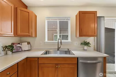 4552 S Puget Sound Avenue, Tacoma, WA 98409 - Photo 9