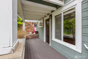 111 N 49th St, Seattle, WA 98103 - Photo 7