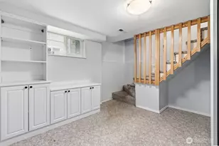 111 N 49th St, Seattle, WA 98103 - Photo 21