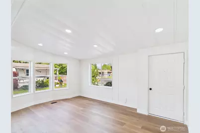 9711 12th Avenue Ct E #1, Tacoma, WA 98445 - Photo 7