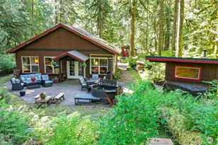 10707 Thompson Creek Rd, Deming, WA 98244 - Photo 1