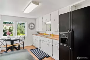 12022 2nd Ave SW, Seattle, WA 98146 - Photo 33
