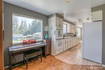 1900 Ranier Street, Aberdeen, WA 98520 - Photo 9