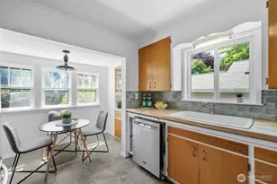 2119 Monroe Ave, Everett, WA 98203 - Photo 9
