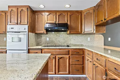 3601 70th Avenue W, University Place, WA 98466 - Photo 7