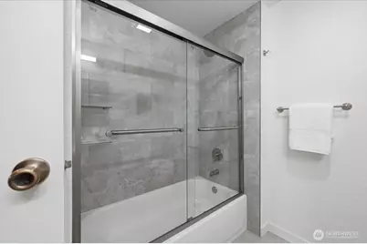 12214 NE 138th Place, Kirkland, WA 98034 - Photo 11