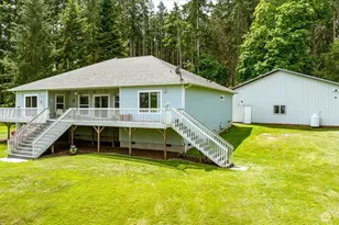 152 E Morris Rd, Coupeville, WA 98239 - Photo 33
