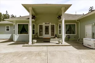 152 E Morris Rd, Coupeville, WA 98239 - Photo 3