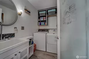 40590 N US Hwy 101, Lilliwaup, WA 98555 - Photo 19
