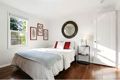 12238 76th Avenue S, Seattle, WA 98178 - Photo 11