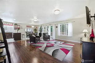 2231 SE Kelby Cir, Port Orchard, WA 98366 - Photo 5