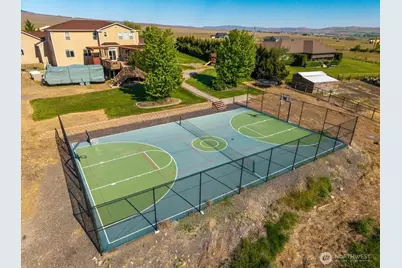 500 Saint Hilaire Road, Yakima, WA 98901 - Photo 23