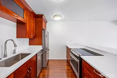 3601 24th Avenue W #207, Seattle, WA 98199 - Photo 3