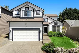 827 180th St SW, Lynnwood, WA 98037 - Photo 3
