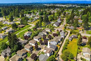 827 180th St SW, Lynnwood, WA 98037 - Photo 37