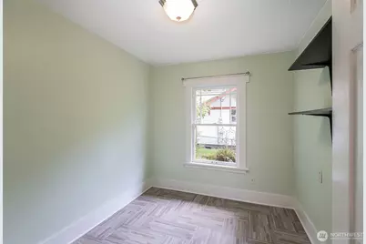 320 W 15th Street, Port Angeles, WA 98362 - Photo 13