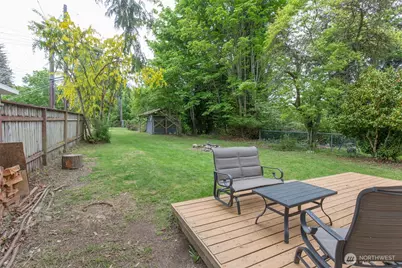 320 W 15th Street, Port Angeles, WA 98362 - Photo 19