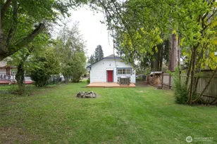 320 W 15th St, Port Angeles, WA 98362 - Photo 25