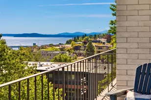 1001 Queen Anne Ave N, Seattle, WA 98109 - Photo 11