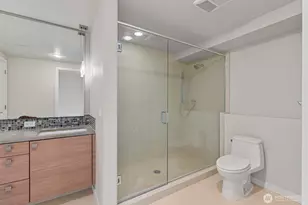 10000 Main St, Bellevue, WA 98004 - Photo 17