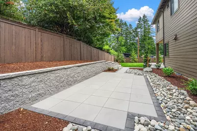 16390 NE 1st Street, Bellevue, WA 98008 - Photo 17