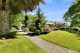 2251 Louisiana St, Longview, WA 98632 - Photo 3