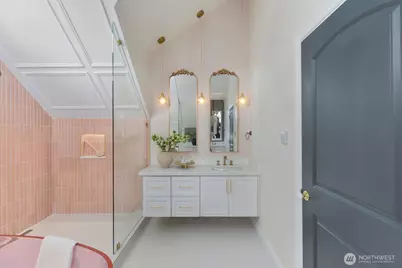 2773 44th Avenue SW #A, Seattle, WA 98116 - Photo 25
