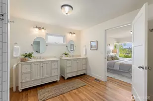 5930 Rose Loop NE, Bainbridge Island, WA 98110 - Photo 27