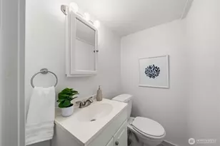 516 Pelly Ave N, Renton, WA 98057 - Photo 25