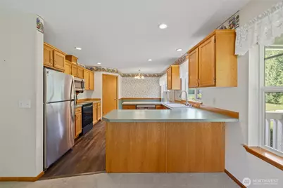 1083 Fidalgo Drive, Burlington, WA 98233 - Photo 11