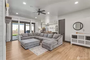 760 S Perry Ave, East Wenatchee, WA 98802 - Photo 5