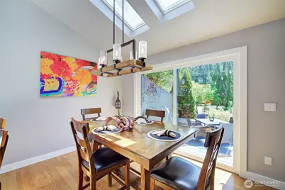 2013 210th Circle NE, Sammamish, WA 98074 - Photo 9