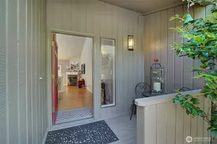 2013 210th Cir NE, Sammamish, WA 98074 - Photo 1