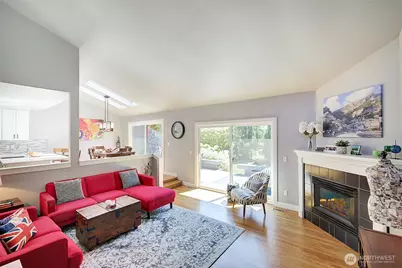 2013 210th Circle NE, Sammamish, WA 98074 - Photo 15