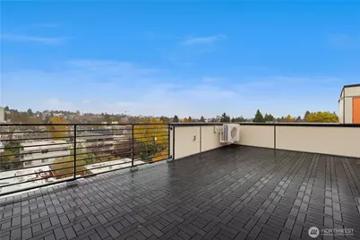 6538 D Latona Avenue NE, Seattle, WA 98115 - Photo 27