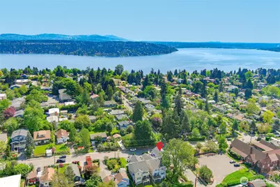 4930 S Holly Street, Seattle, WA 98118 - Photo 3