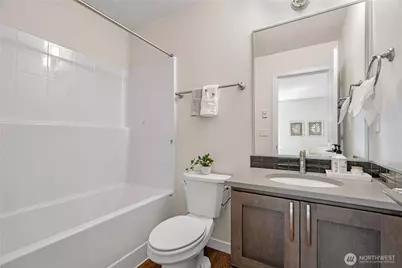 935 7th Avenue NE #17.3, Issaquah, WA 98029 - Photo 25