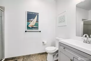 2414 1st Ave, Seattle, WA 98121 - Photo 17