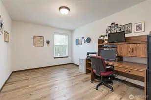6101 N 37th St, Tacoma, WA 98407 - Photo 17
