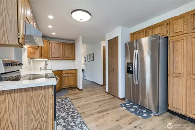 6101 N 37th Street, Tacoma, WA 98407 - Photo 9