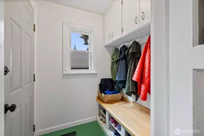 9726 F Street E, Tacoma, WA 98445 - Photo 25