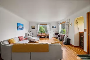 9726 F Street E, Tacoma, WA 98445 - Photo 15