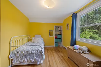 9726 F Street E, Tacoma, WA 98445 - Photo 33