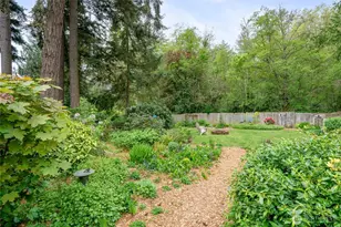 9726 F Street E, Tacoma, WA 98445 - Photo 3